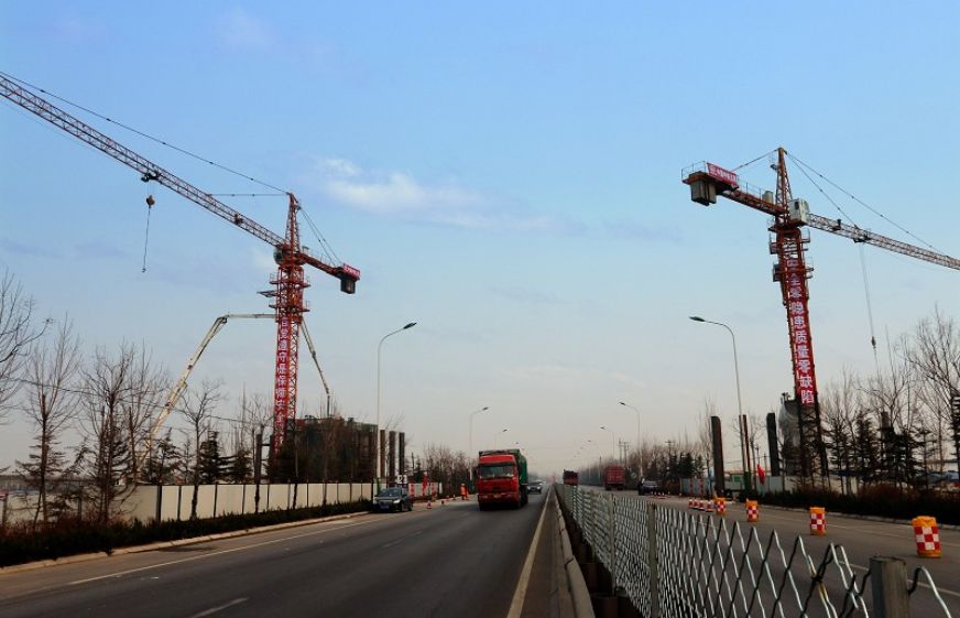 临青特大桥跨203省道连续梁<br />