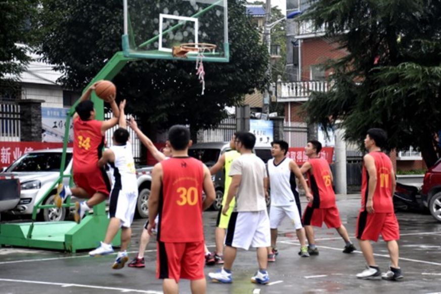 五公司黔张常项目部组织丰富多彩的文体活动。<br />